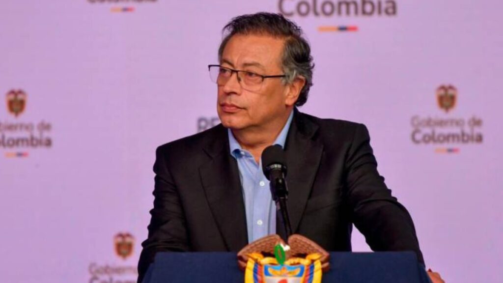 consejo de estado ordena a gustavo petro disculparse publicamente por llamar asesinos a quienes gritaron fuera petro consejo de estado ordena a gustavo petro disculparse publicamente por llamar asesin